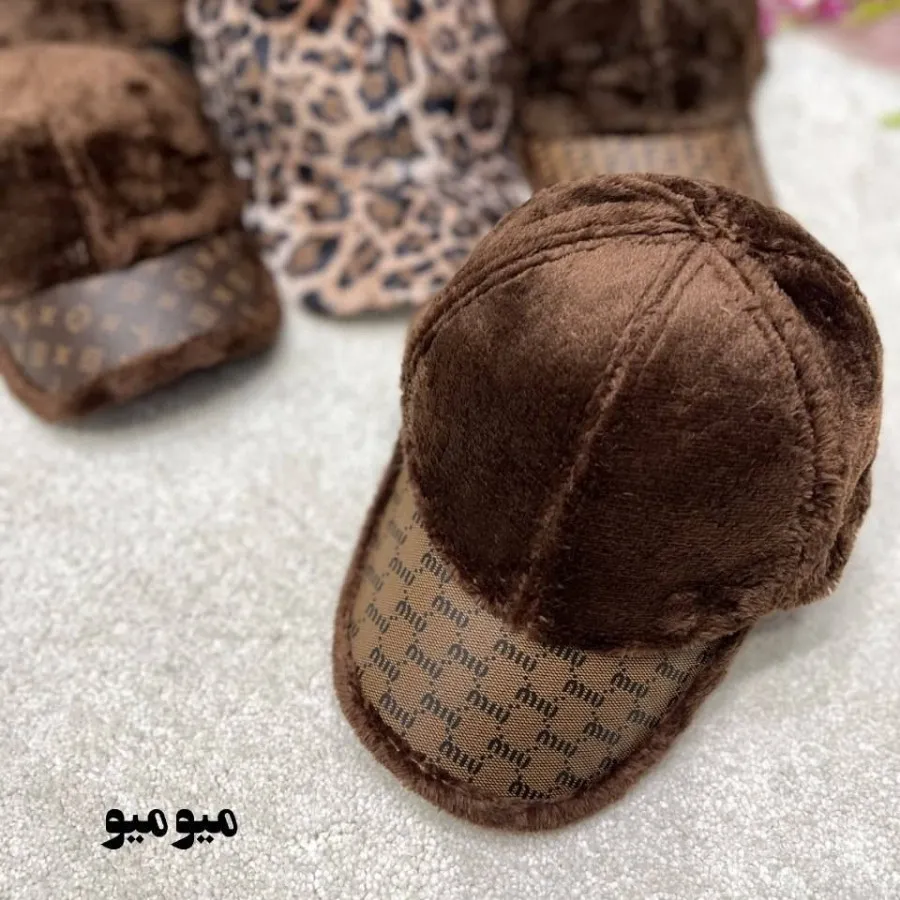 کلاه پشمی ب