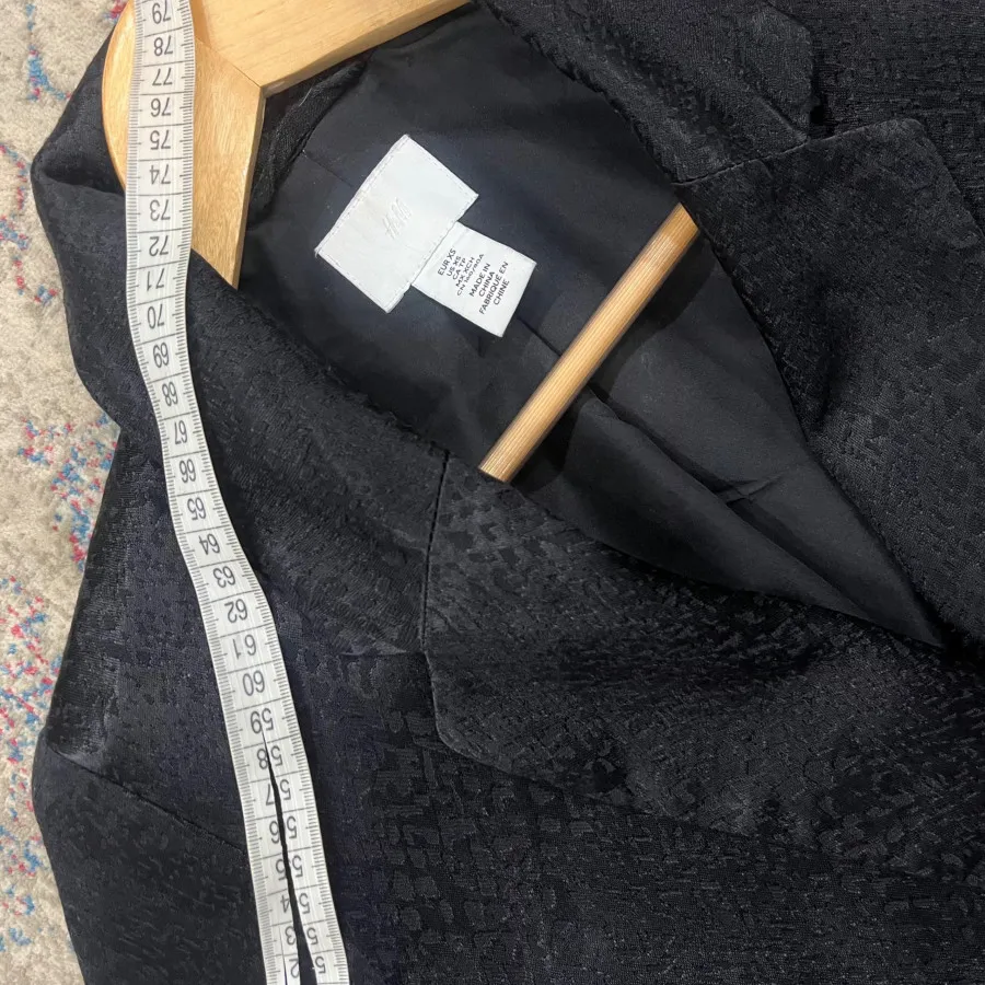 کت h&m