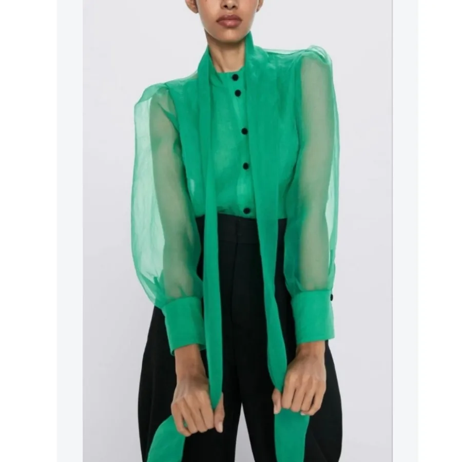 شومیزز مارک zara