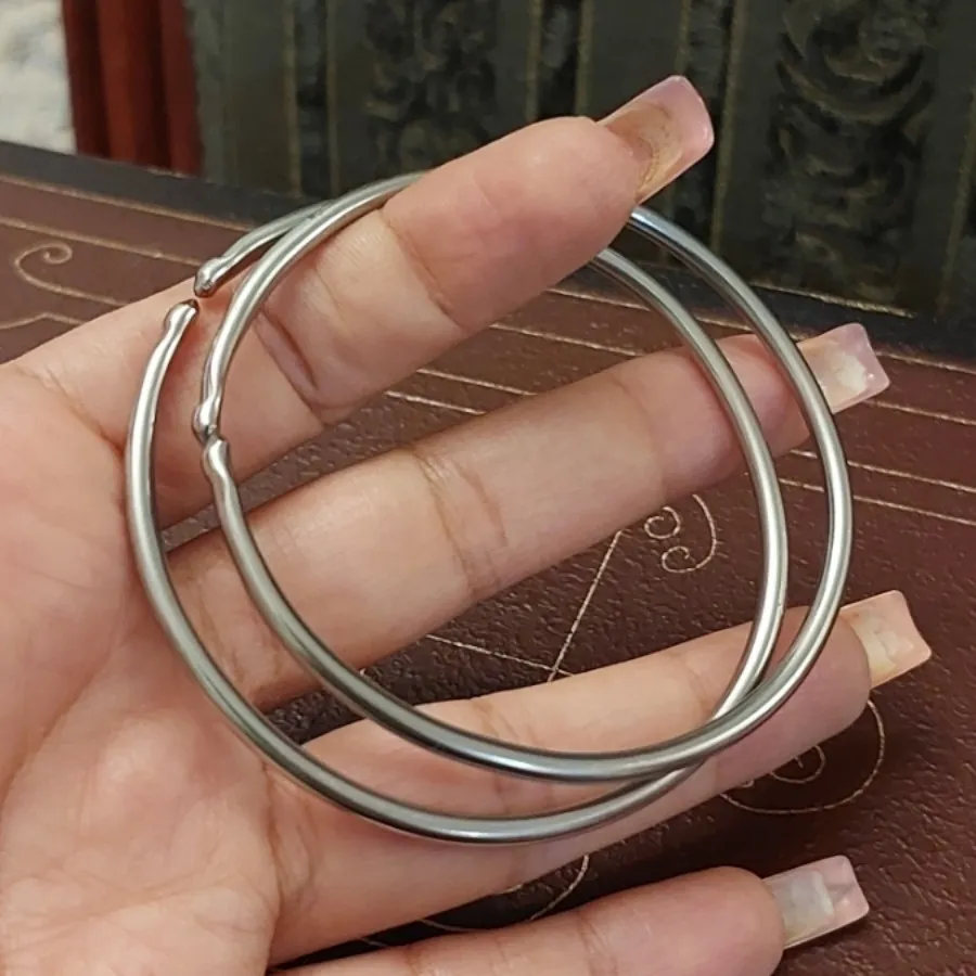 دو عدد النگو توپر