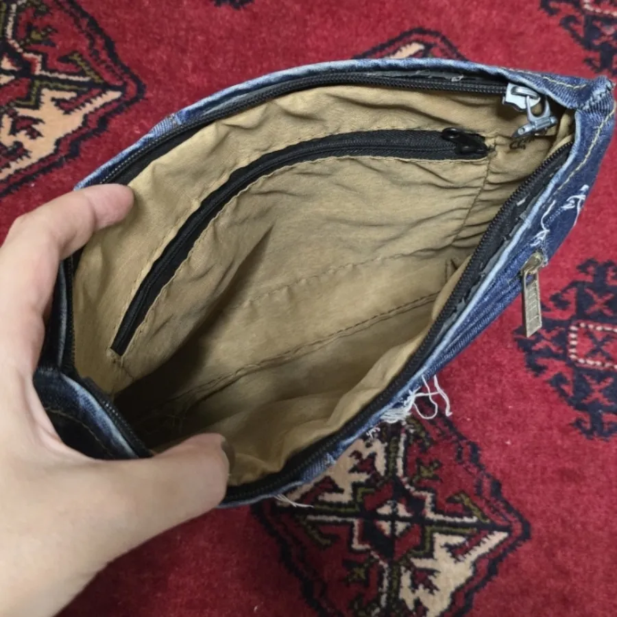 کیف جین کلاچ