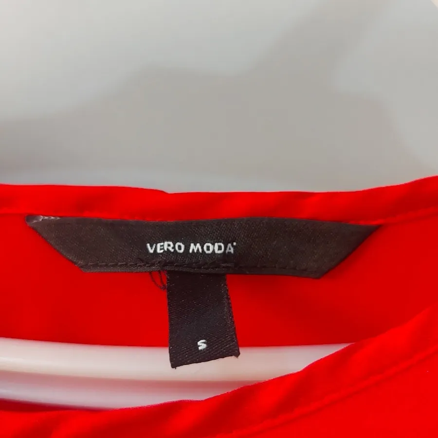 تاپ ساتن  اسمال veromoda