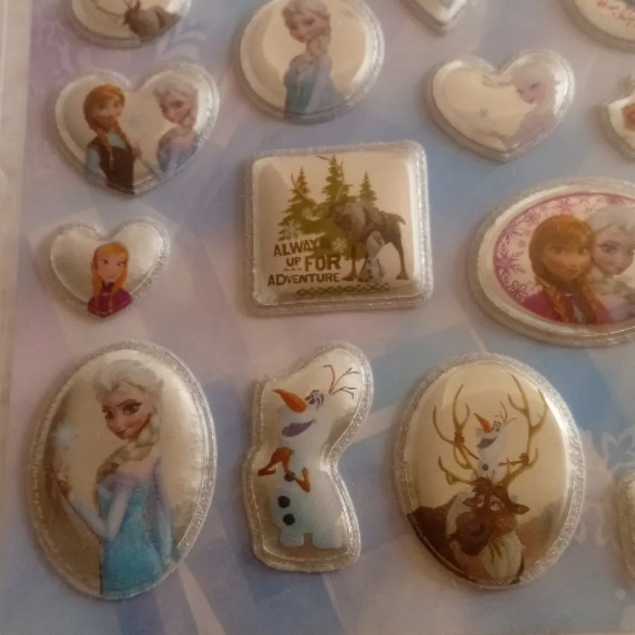 استیکر FROZEN اصل