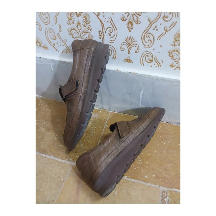 کفش زنانه طبی