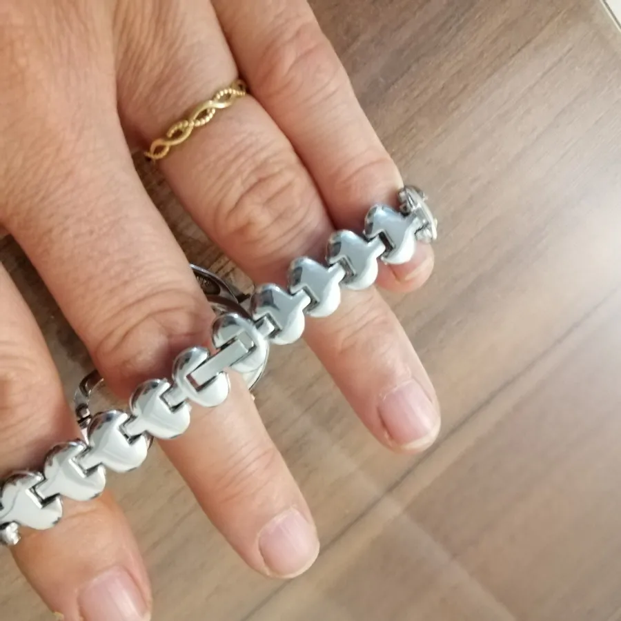 ساعت مچی زنانه