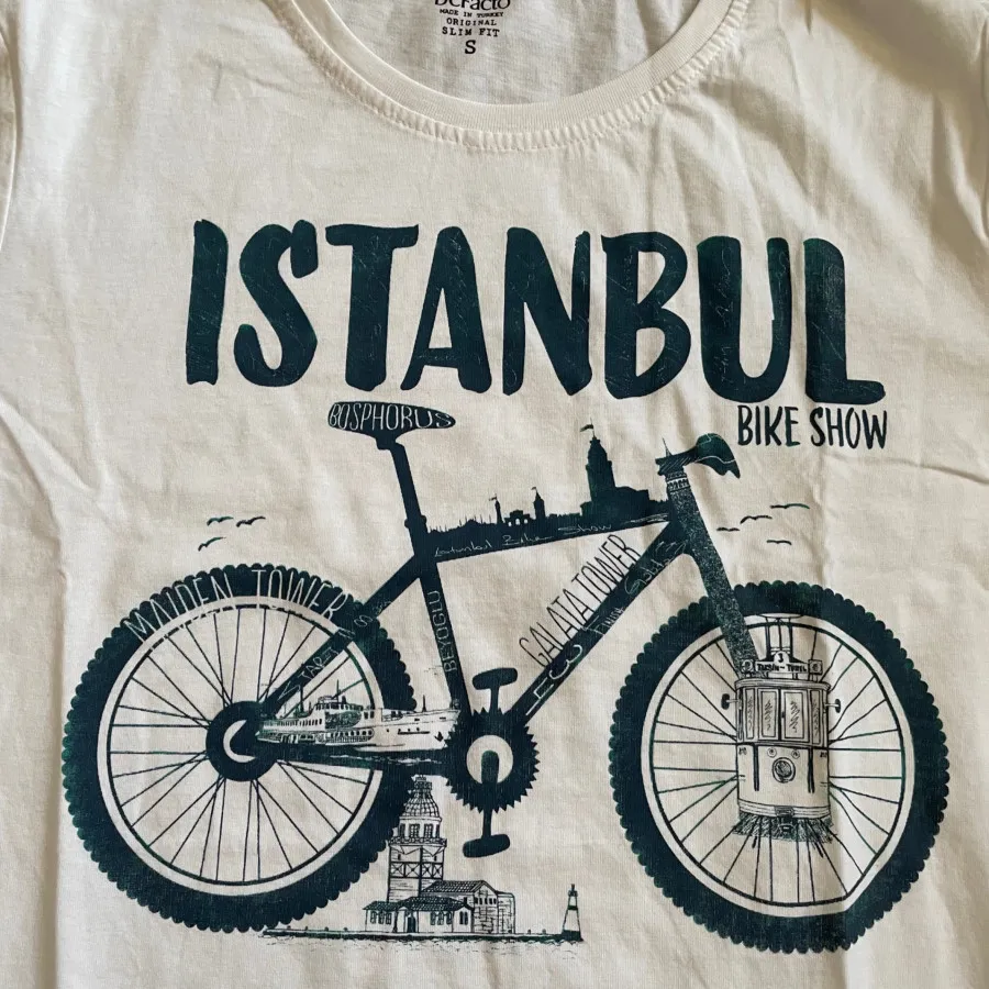 تیشرت دیفکتو