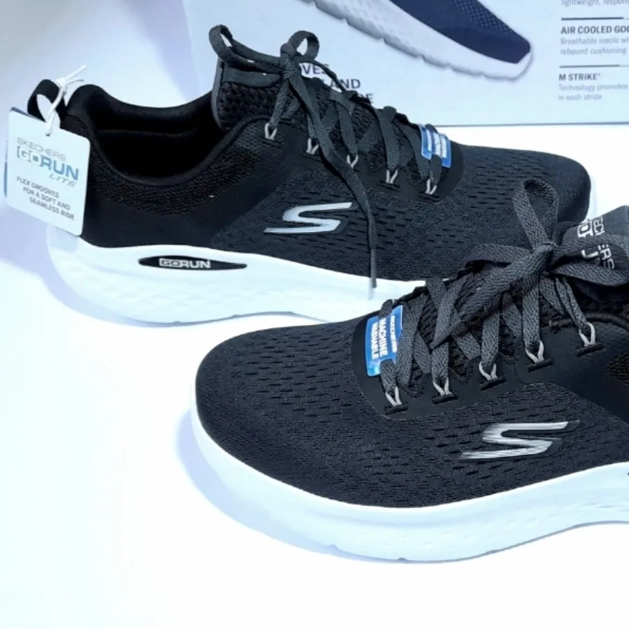کفش رانینگ اسکچرز Go Run