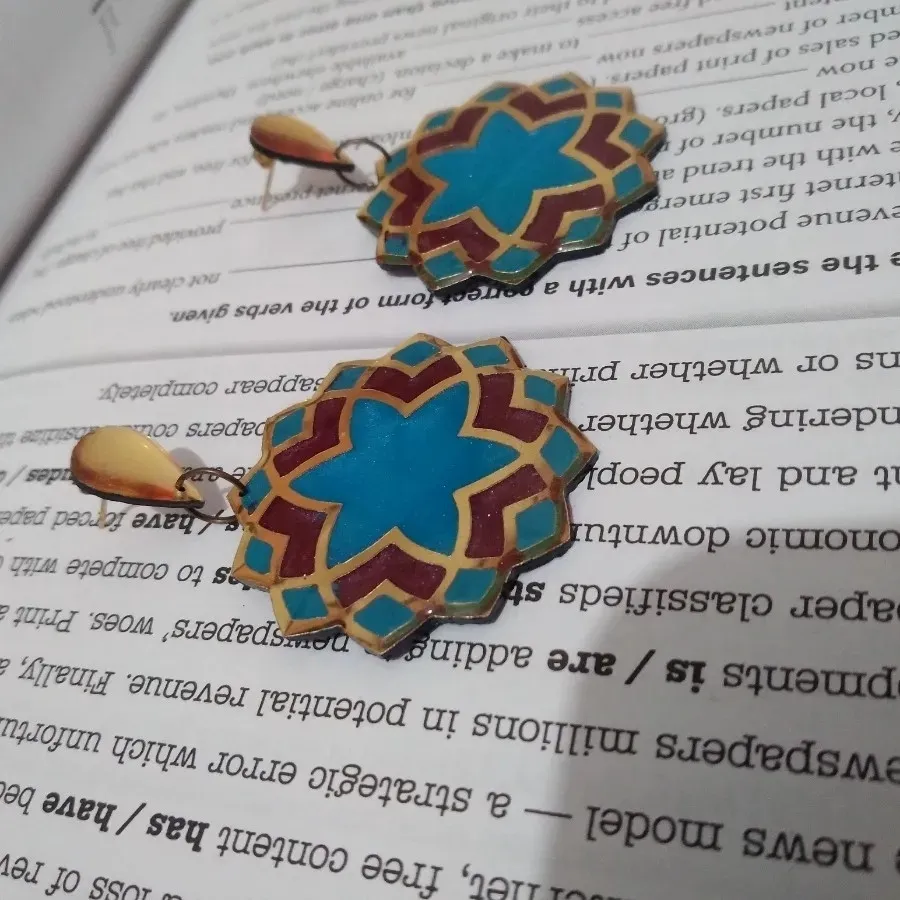 گوشواره رزینی