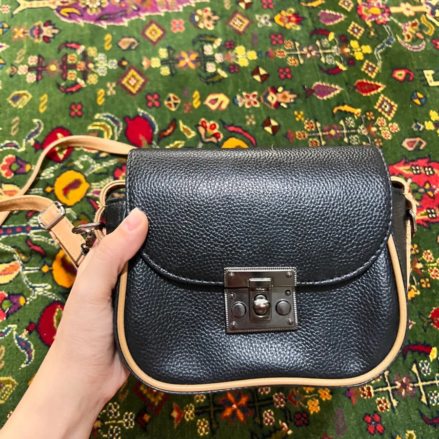 کیف دوشی زنانه چرم