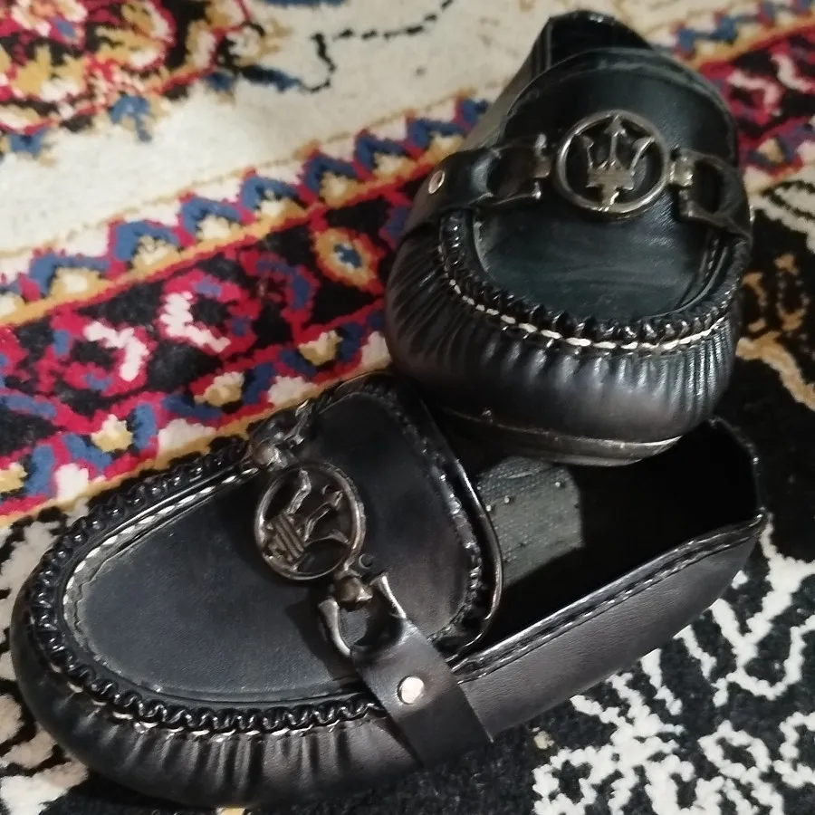 کفش بچگانه