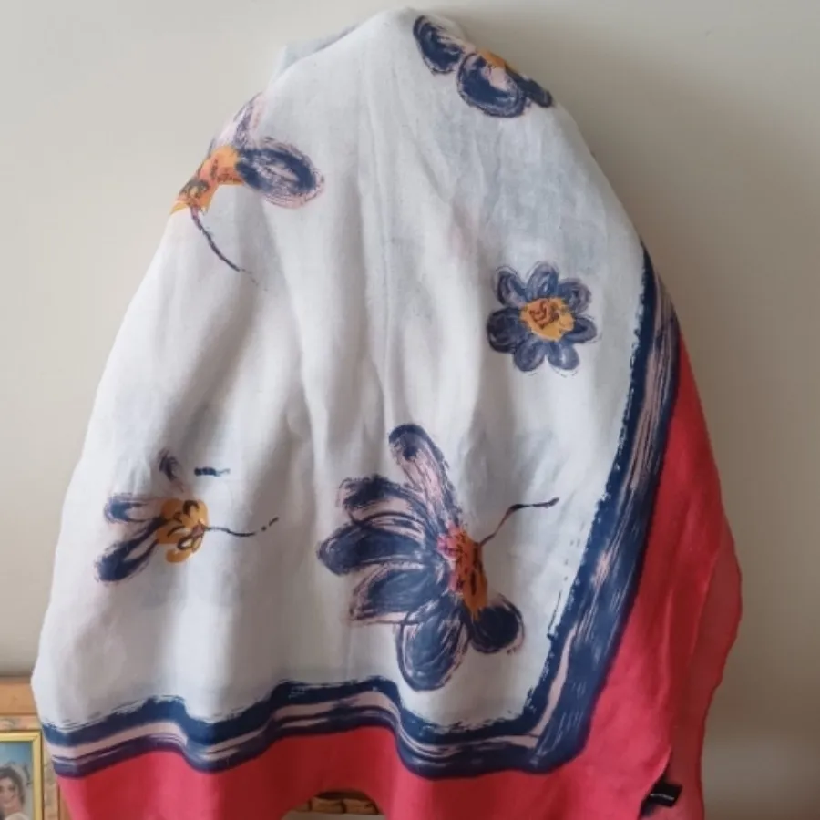 روسری بزرگ