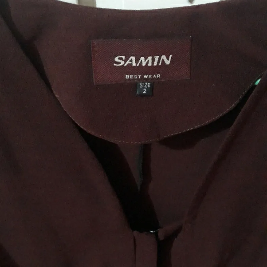 مانتو زرشکی