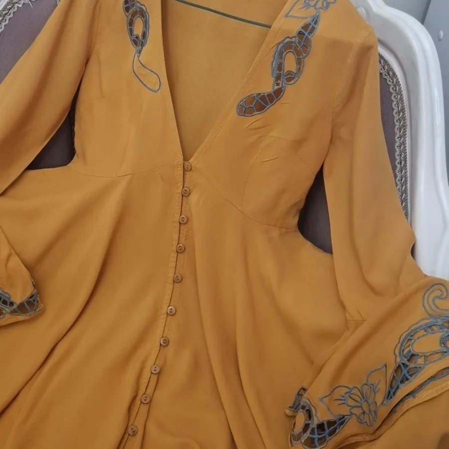 پیراهن زنانه