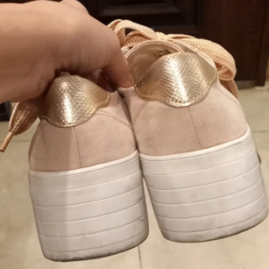 کفش برشکا سایز 38