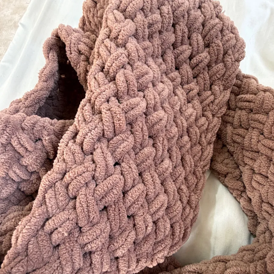 شال گردن نسکافه ای