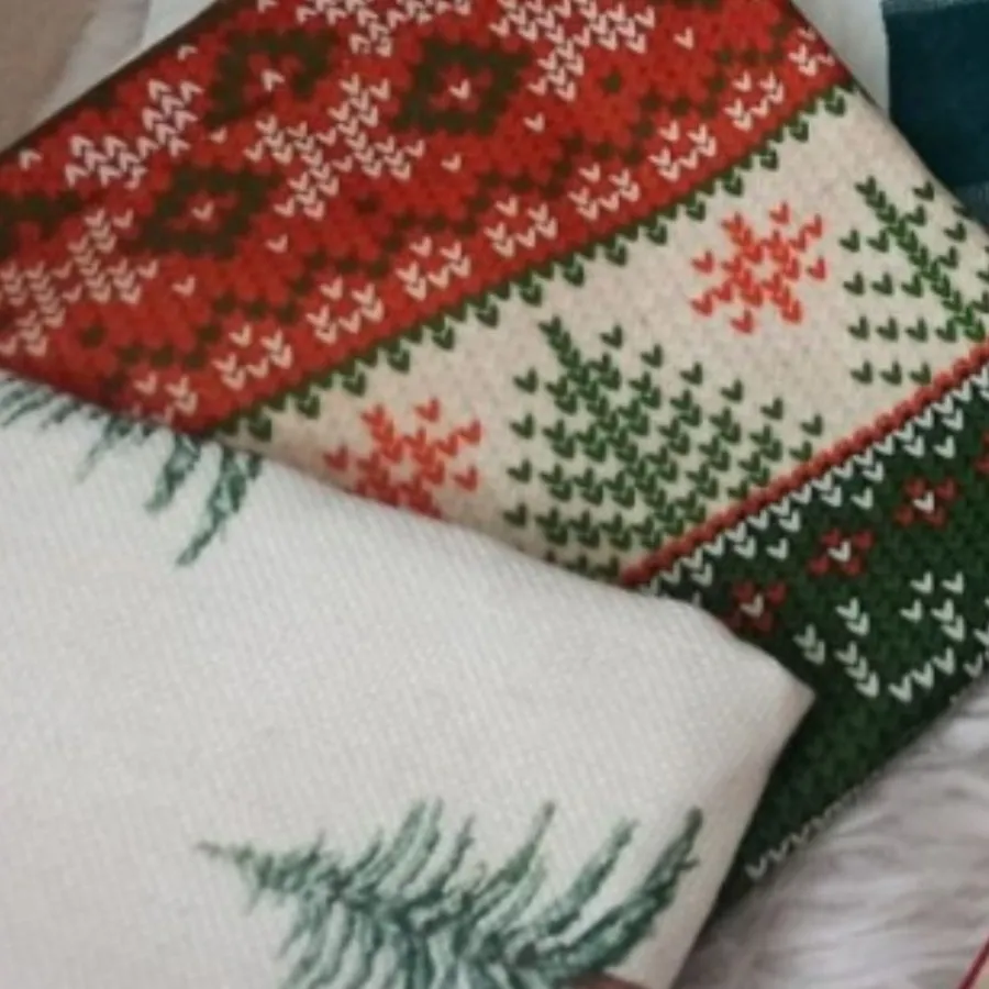 دوعدد کاور کوسن کریسمسی