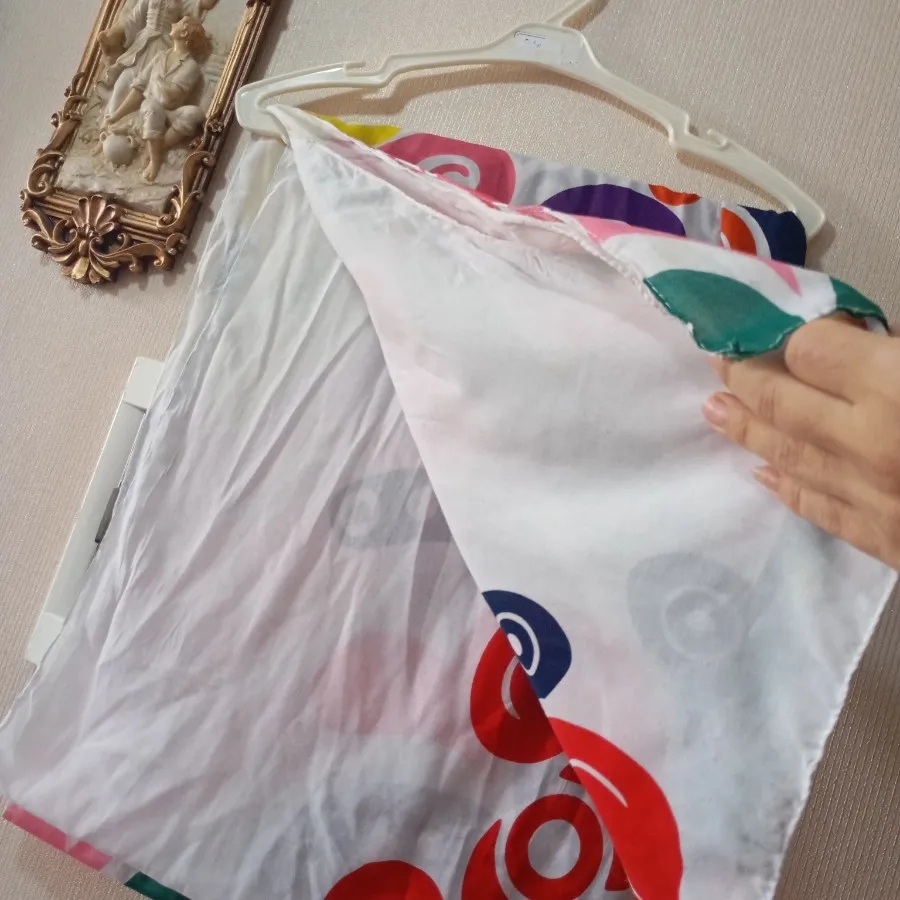 شال رنگارنگ