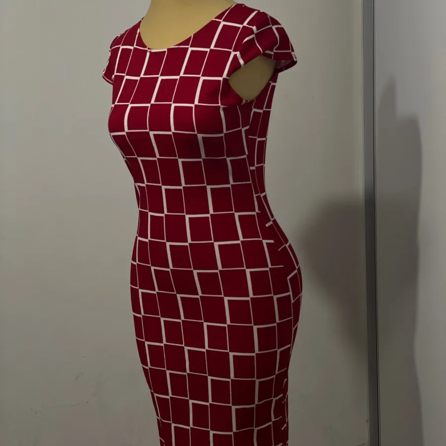 پیراهن زنانه