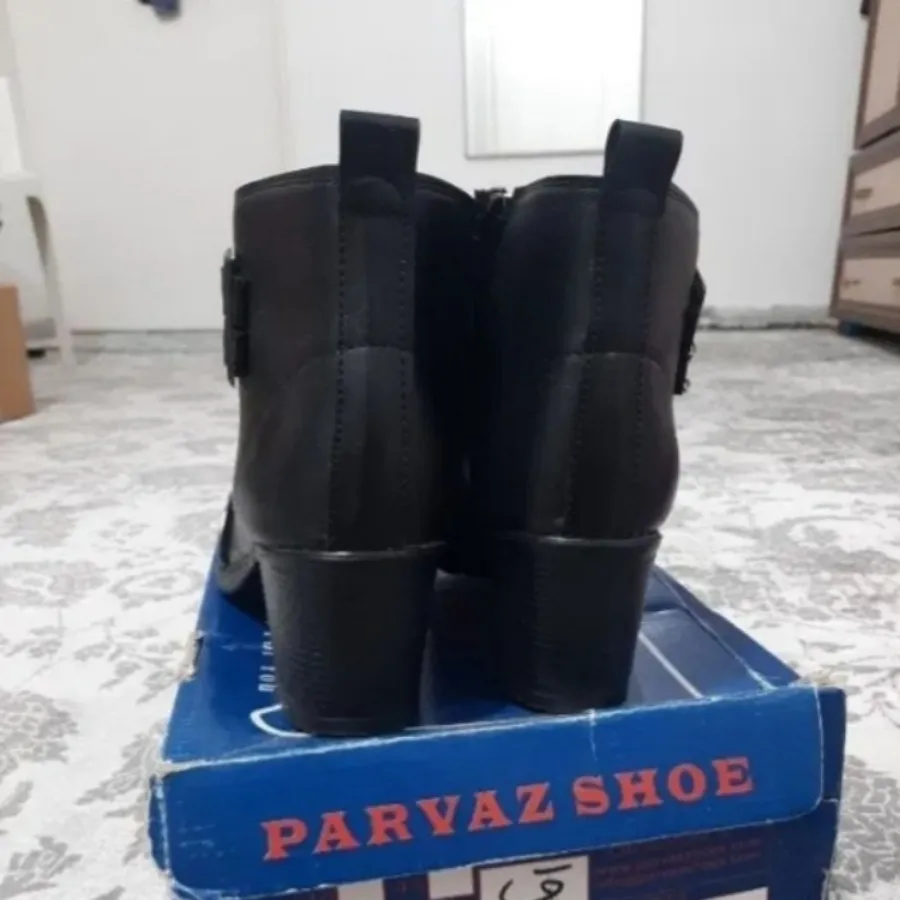 نیم بوت