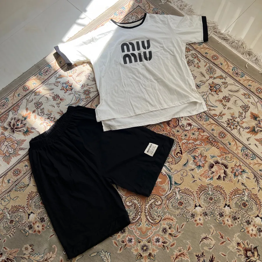 تیشرت شلوارک miu miu