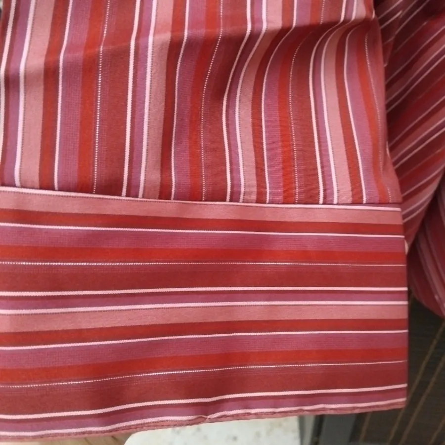 شومیز جلو حلقه داره