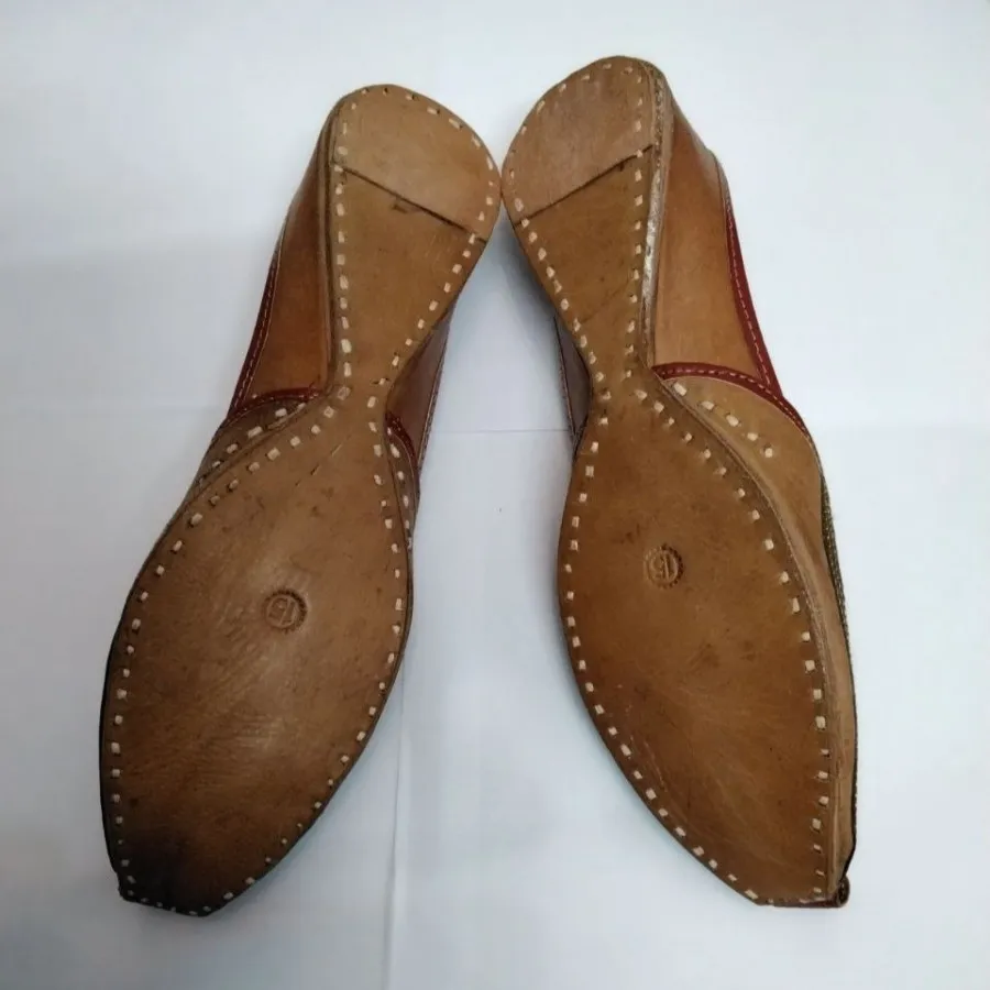 کفش چرم هندی
