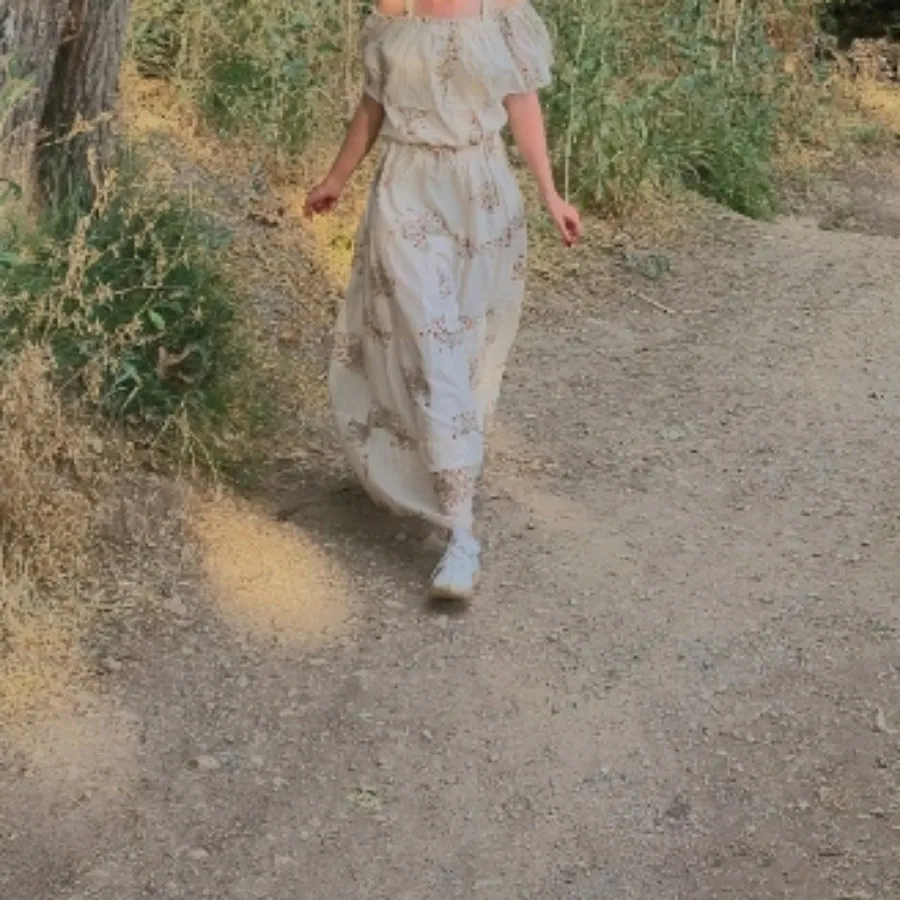 ساحلی زیبا