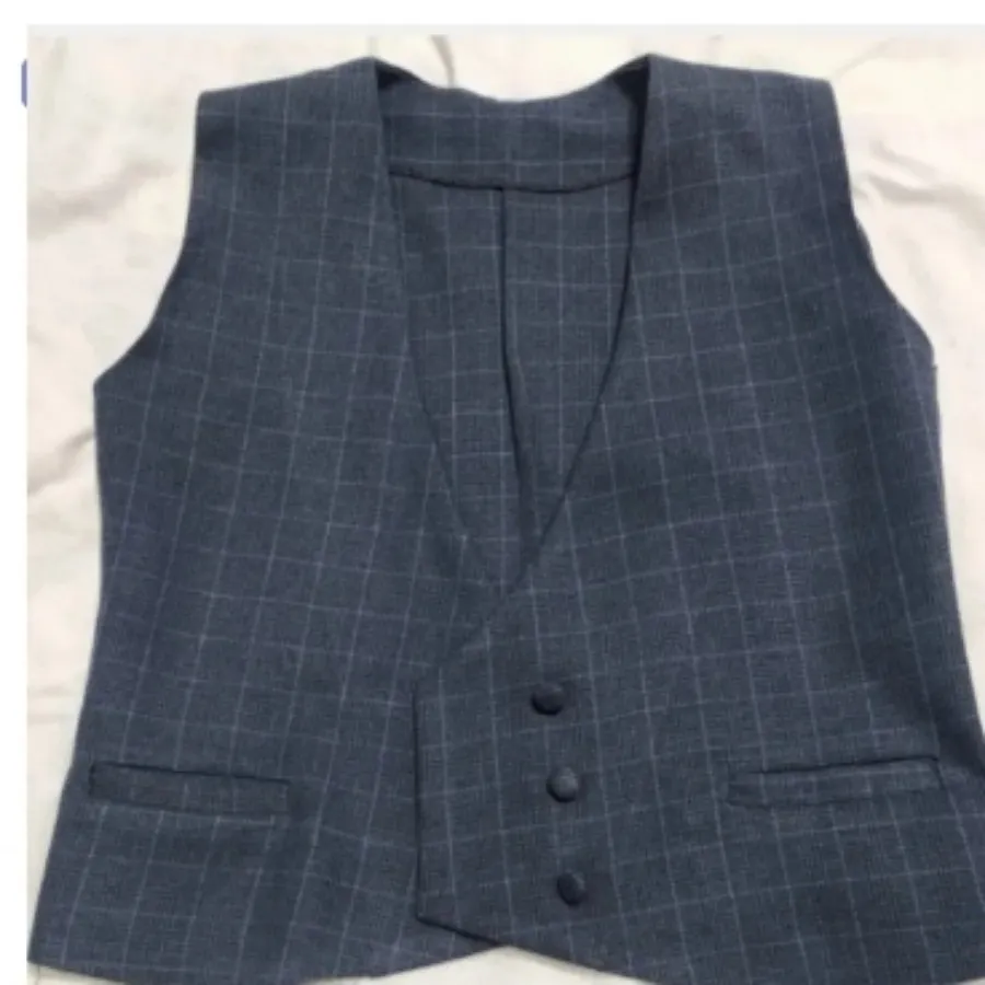 کت وشلوار و ژیله