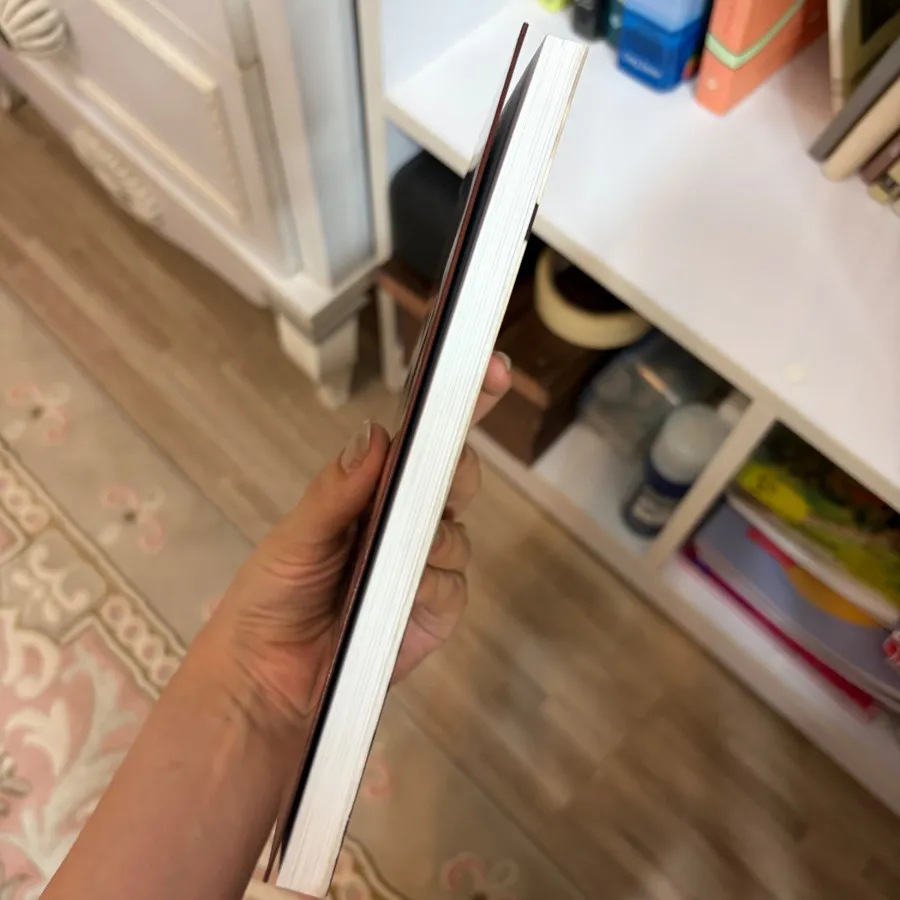 کتاب درباره نگاه هنرمند