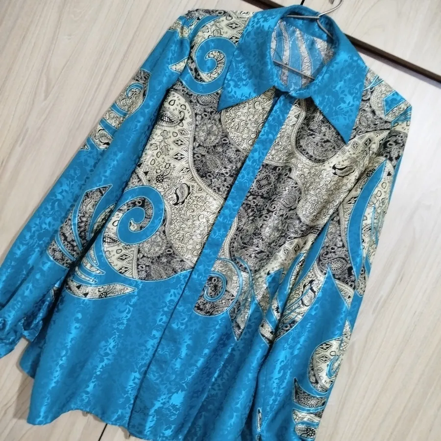 شومیز ساتن