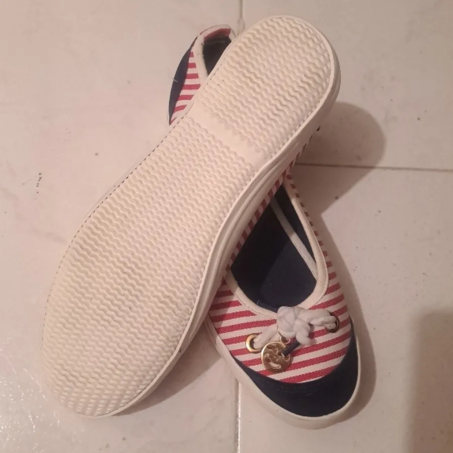 کفش کژوال  راه راه