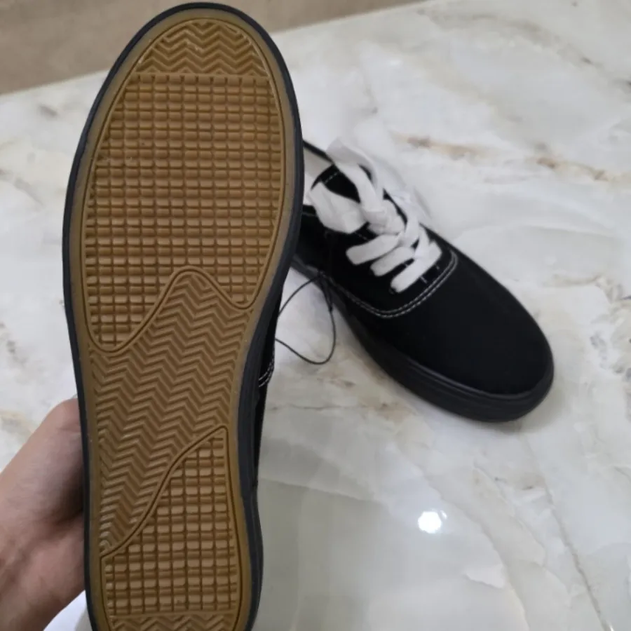 کفش کتونی اسمارا سایز 41