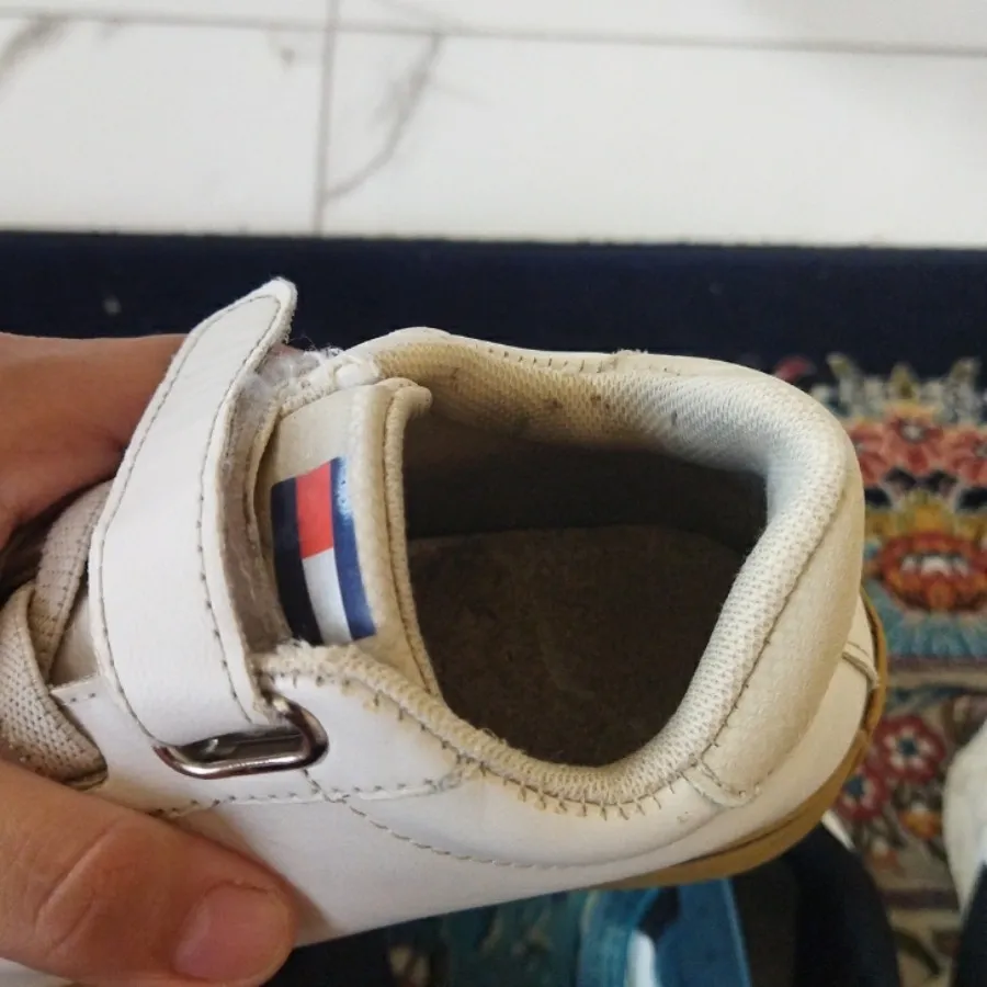 کفش اسپرت بچگانه