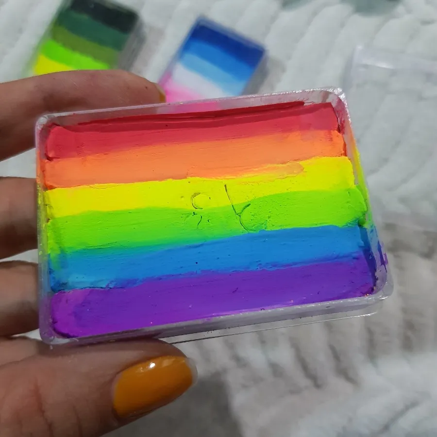 نقاشی صورت کودک