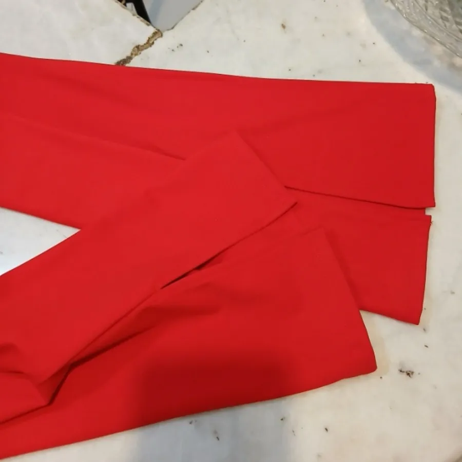 شلوار ورزشی پشت چاکدار