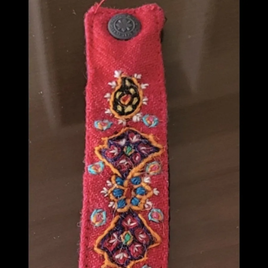 دستبند صنایع دستی