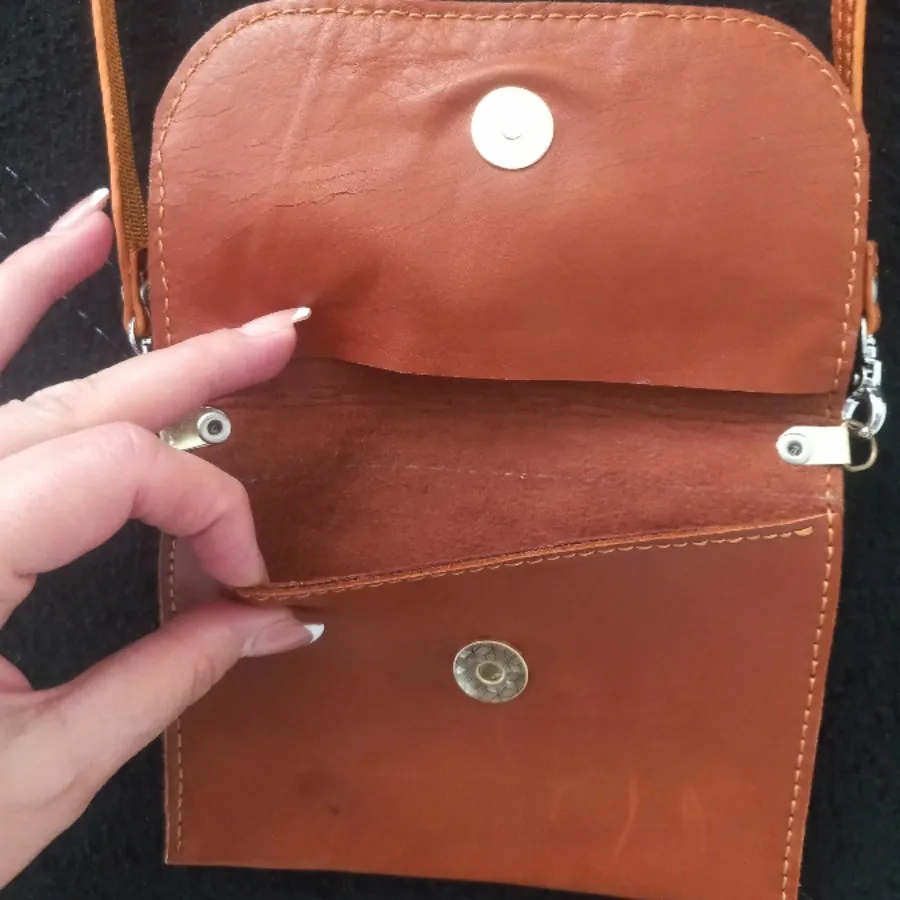 کیف چرم بچگانه