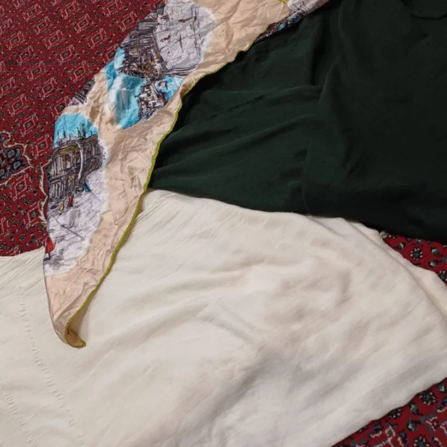 3عددشال و 1عدد روسری