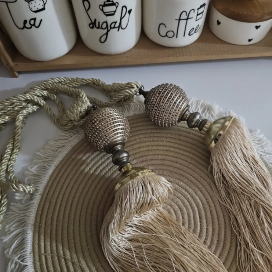 آویزای پرده