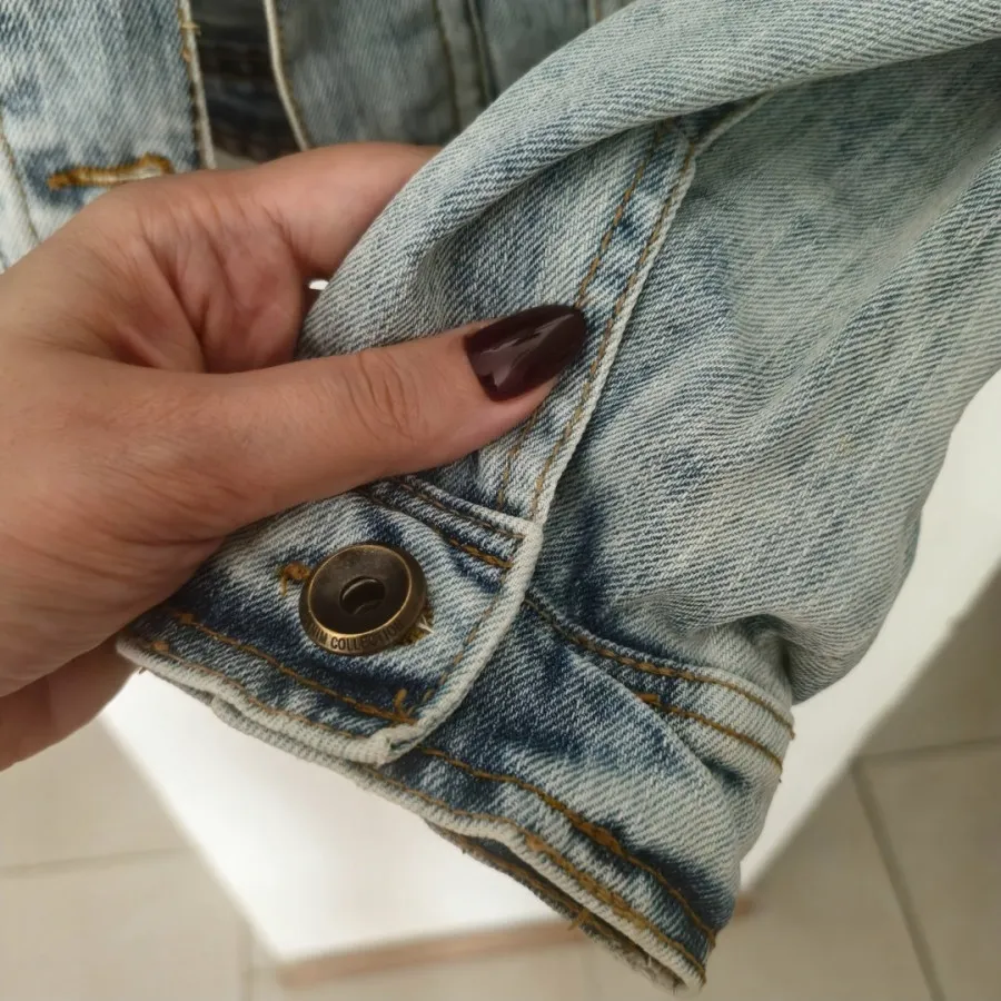 کت جین برشکا اسپانیا
