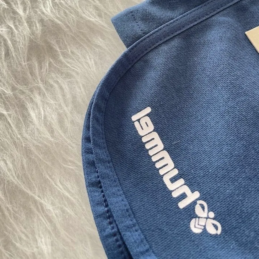 شلوارک دورس Hummel
