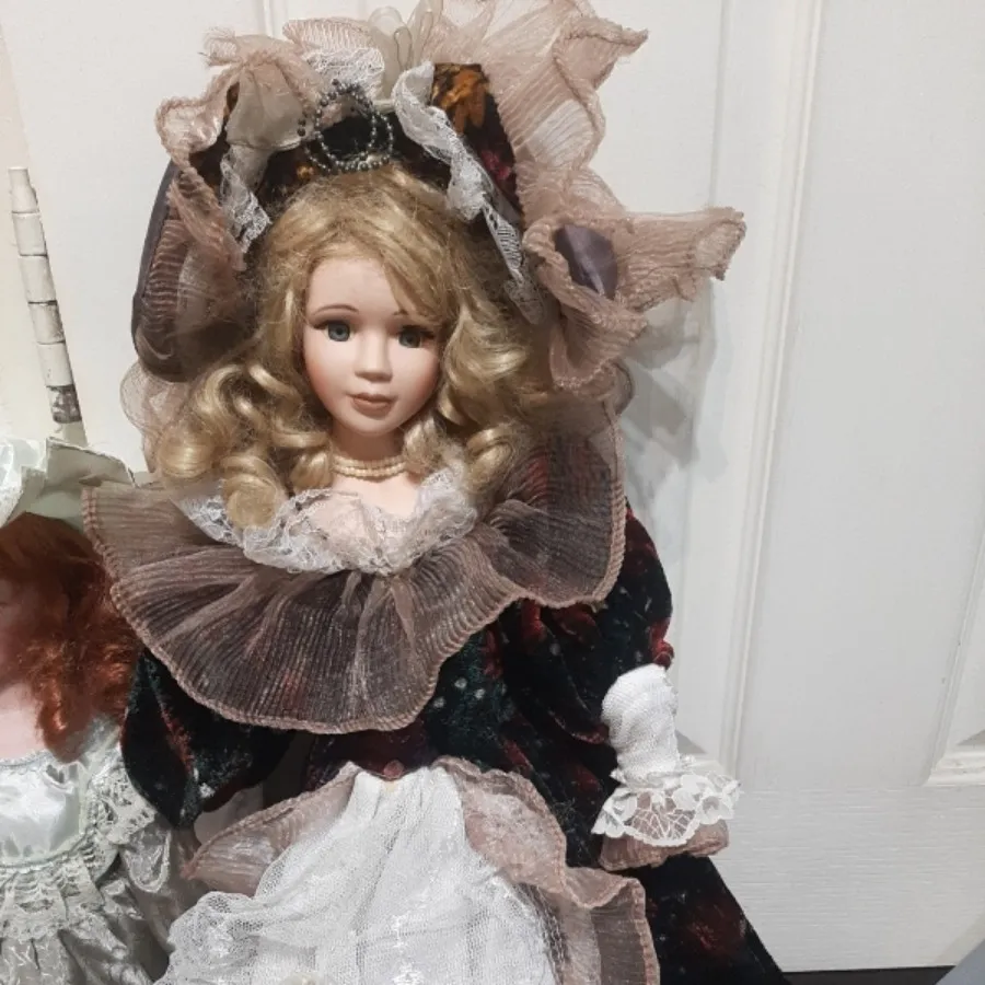 عروسک سرامیکی