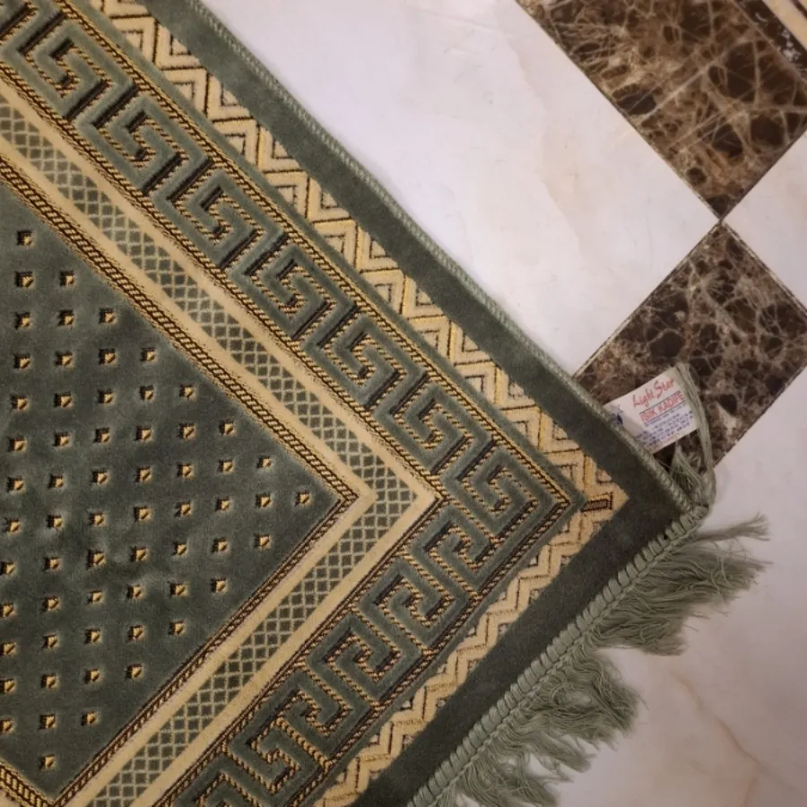 سجاده مخمل