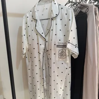 لباس خواب