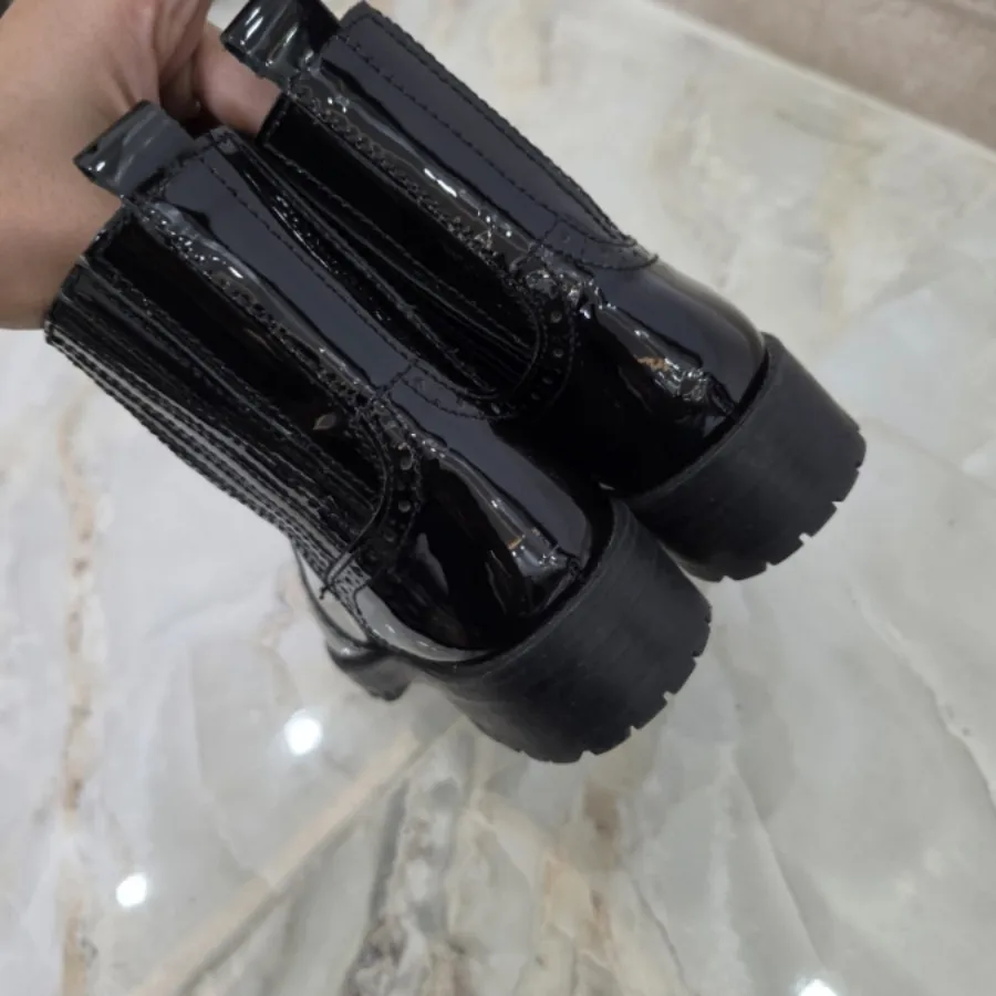 نیم بوت اورجینال سایز 37