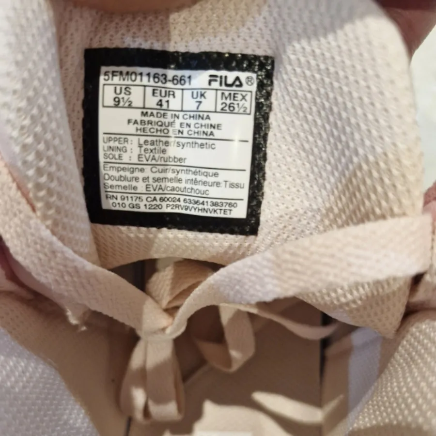 نیم بوت برند Fila سایز 41