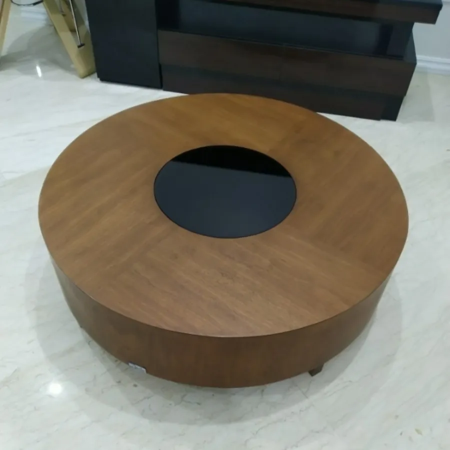 میز چوبی