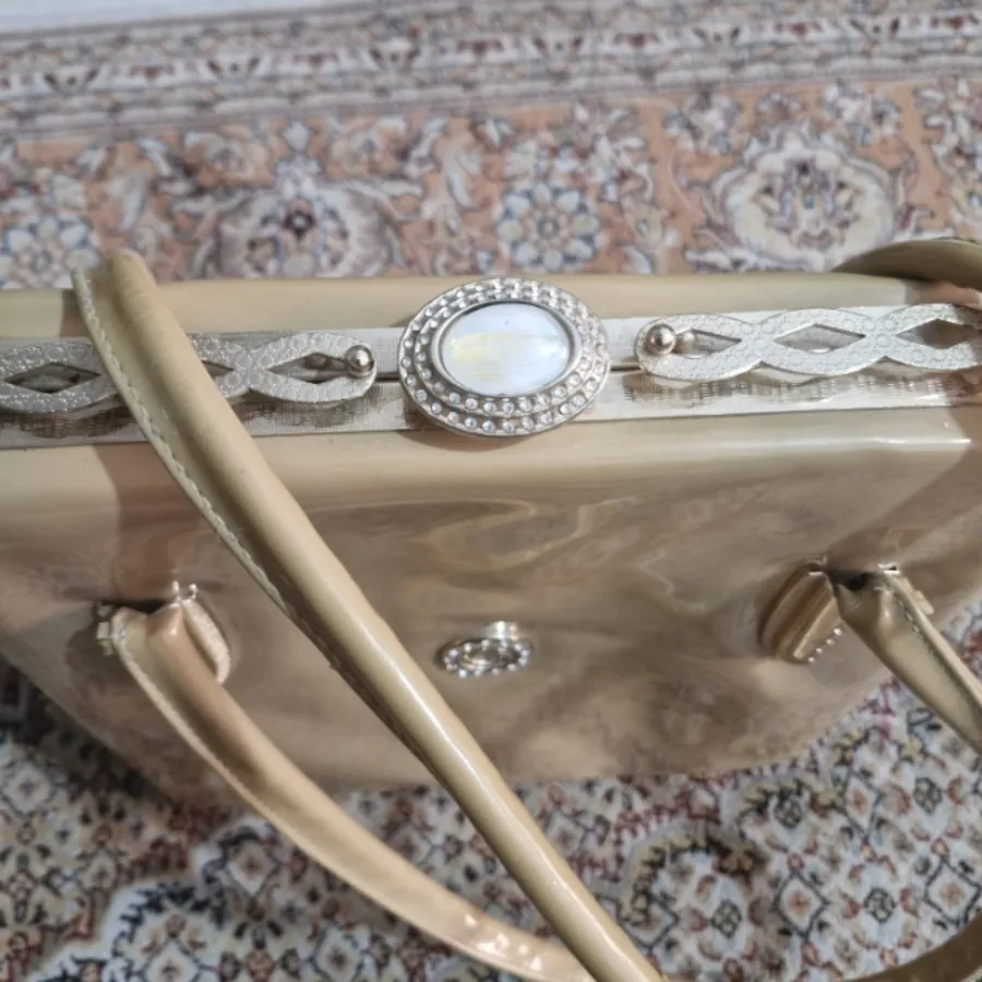 کیف شیک و جادار