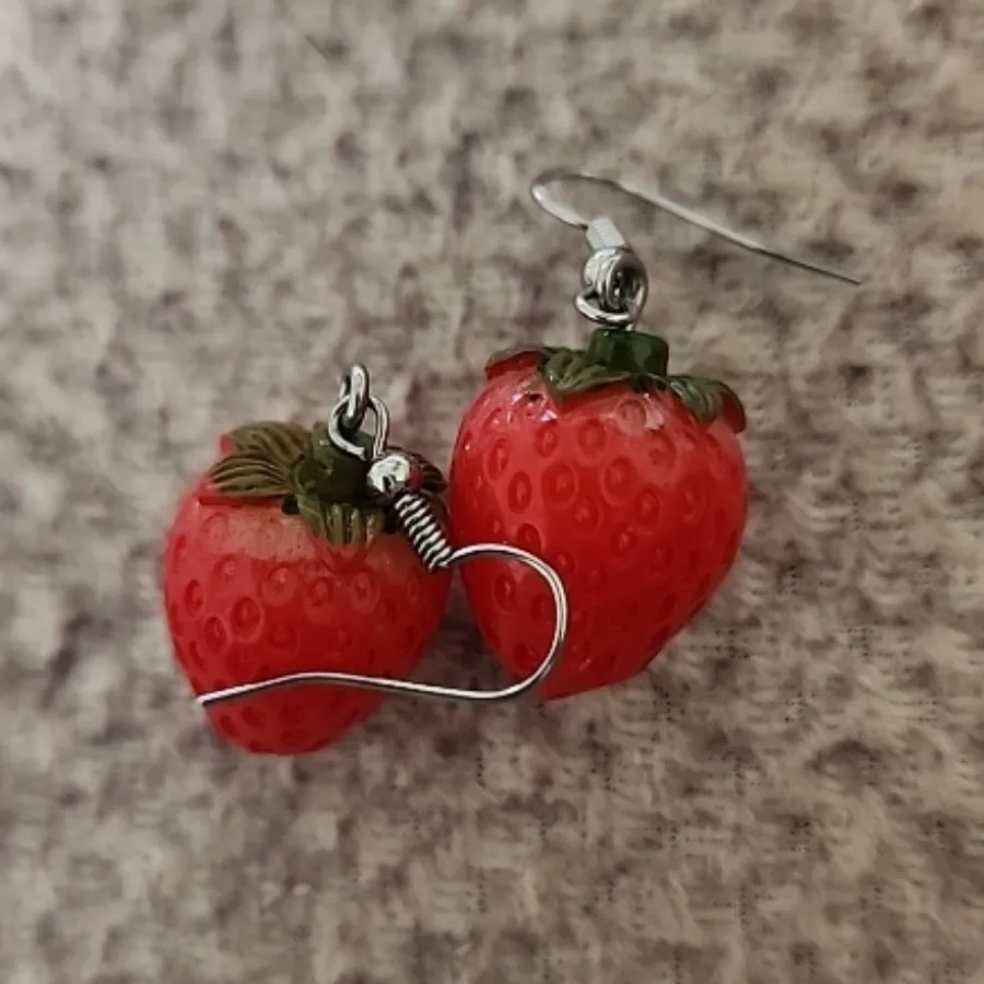 گوشواره استرابری Shein