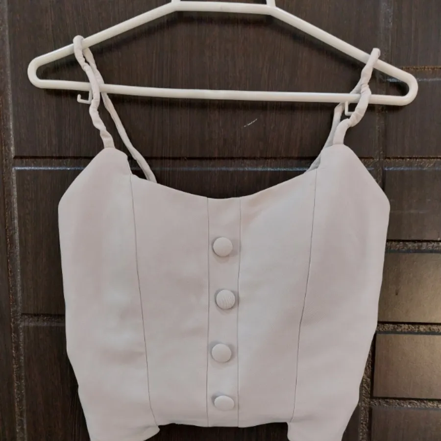 تاپ زنانه